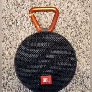 JBL clip 2